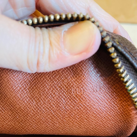 LV marly dragonne clutch - Picture 12 of 16